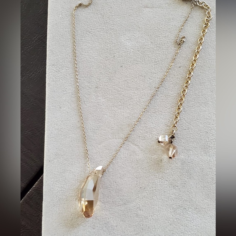 ✨Gold plated crystal pendent necklace✨